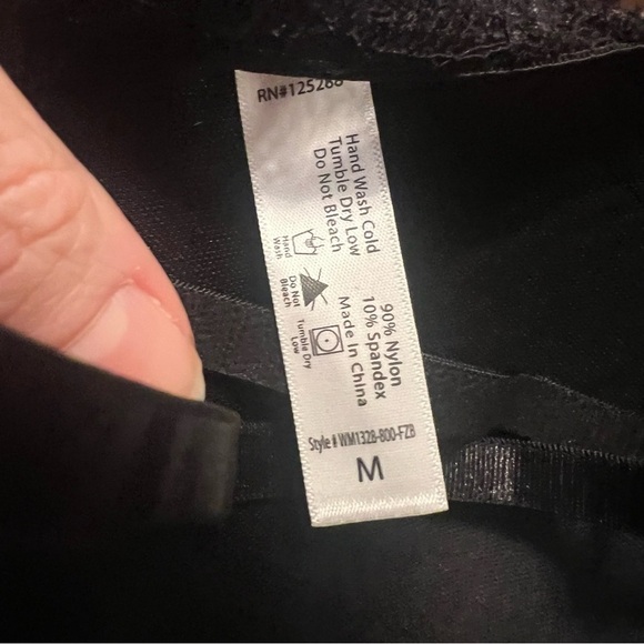 Fredericks of Hollywood Finley black lace bra size M and XL NWT - Picture 6 of 8